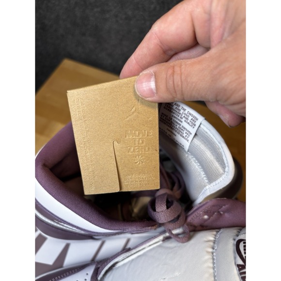 Size 10.5 Men's- Nike Air Jordan 1 Retro OG High Mauve New In Box - Picture 5 of 7